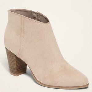 Old Navy Faux-Suede High-Heel Booties S10